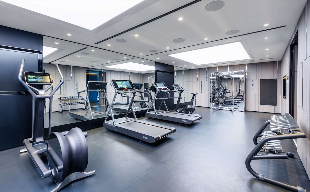 피트니스 시설