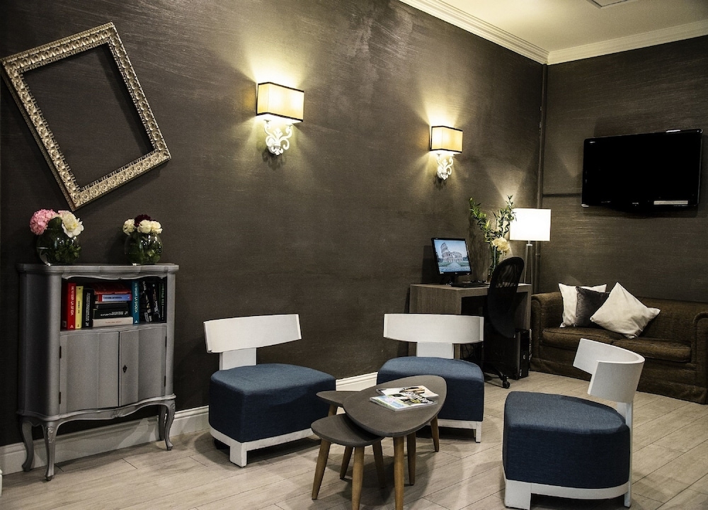 로비 좌석 공간