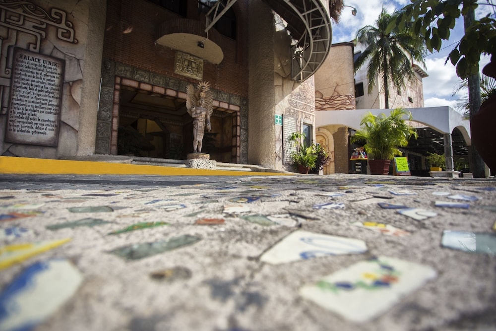 숙박 시설 정면