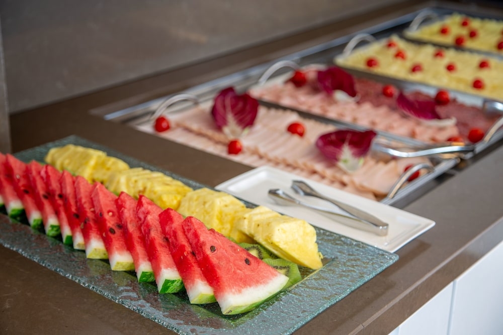 뷔페 아침 식사