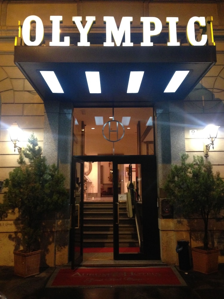 숙박 시설 정면