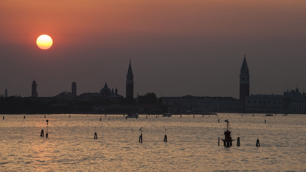 숙박 시설에서 보는 시내 전망