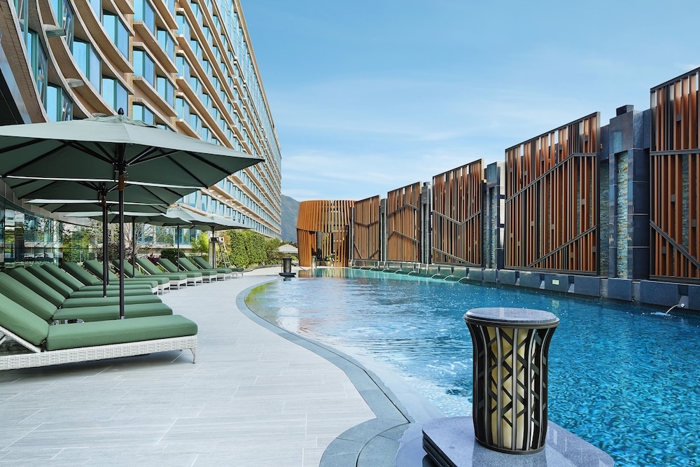 실내/야외 수영장