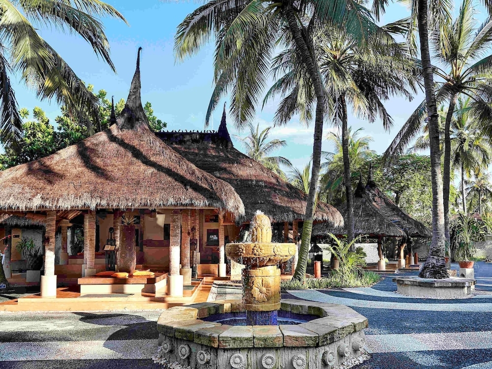 숙박 시설 정면