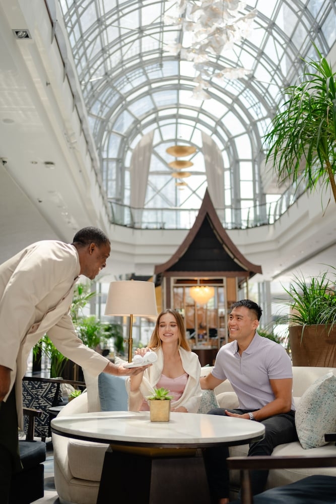 로비 좌석 공간