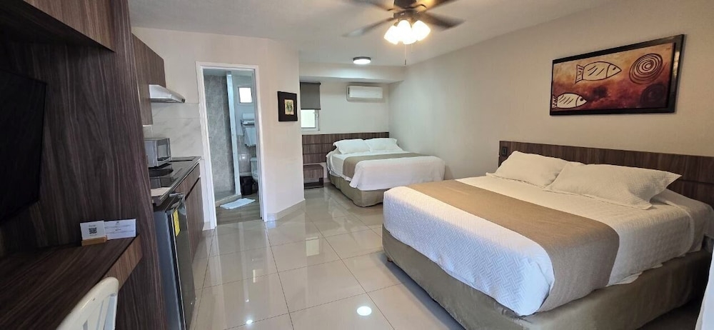 숙박 시설 정면