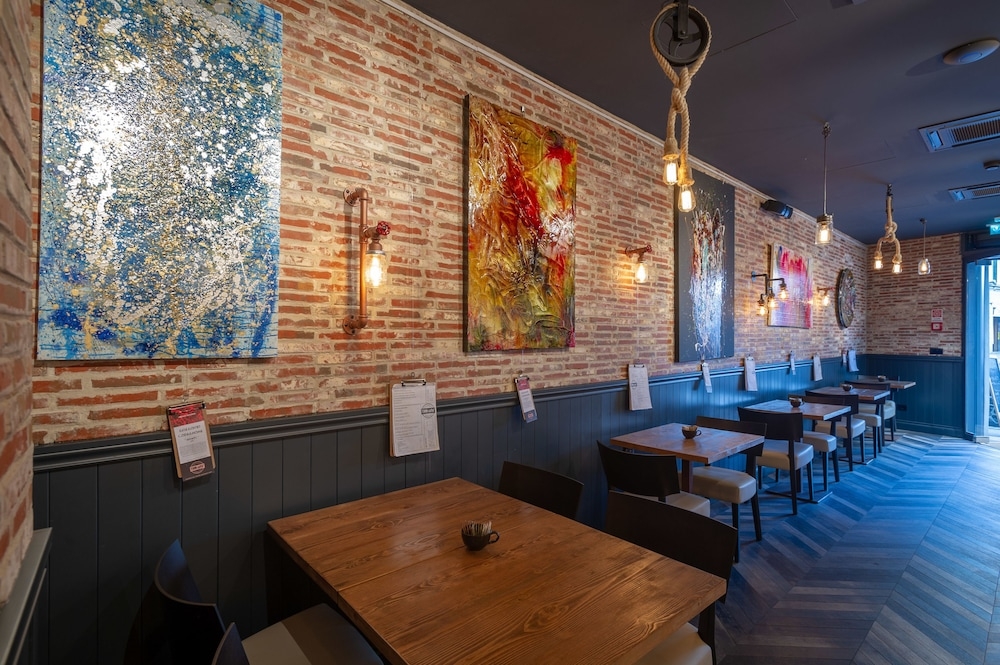 바(숙박 시설 내)