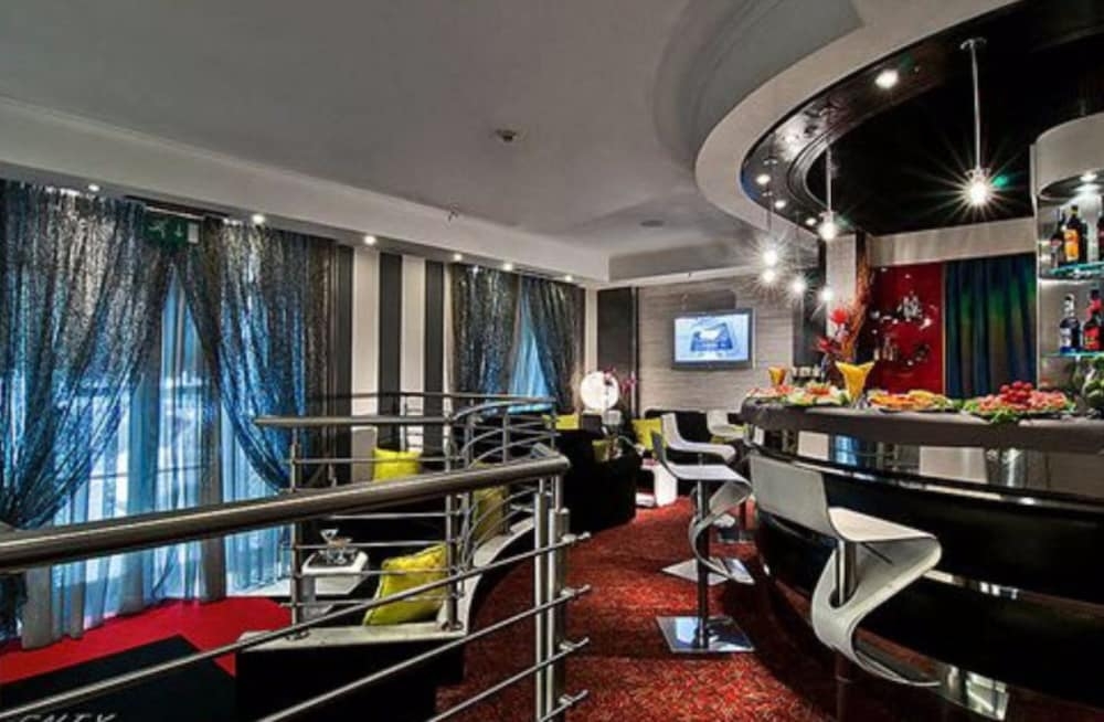 바(숙박 시설 내)