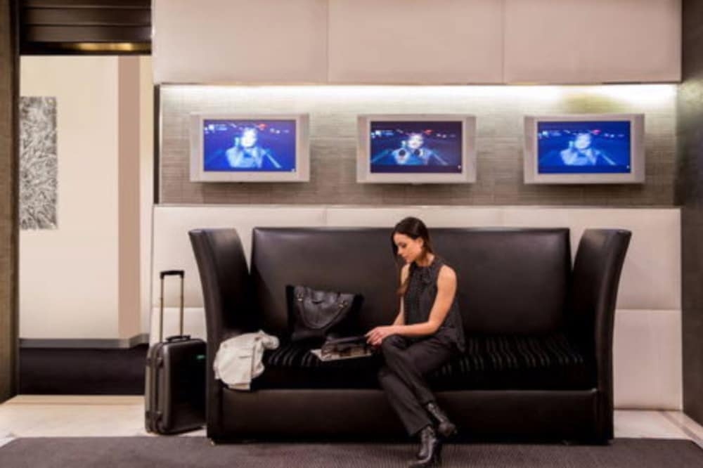 로비 좌석 공간