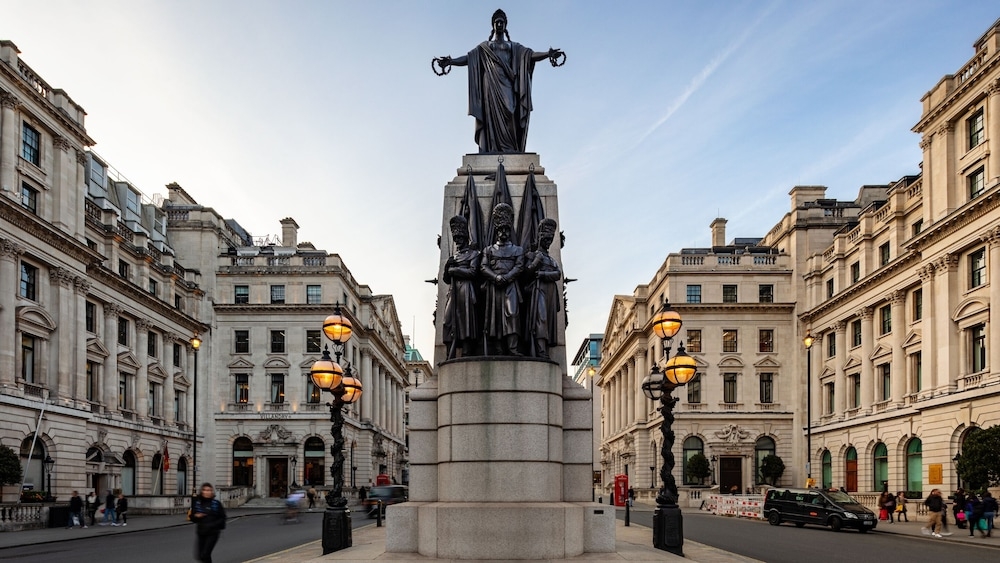 숙박 시설의 전망