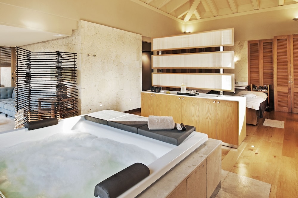 실내 스파 욕조