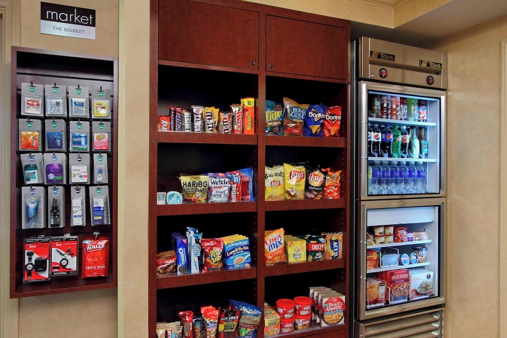 숙박 시설 내 편의 시설/서비스