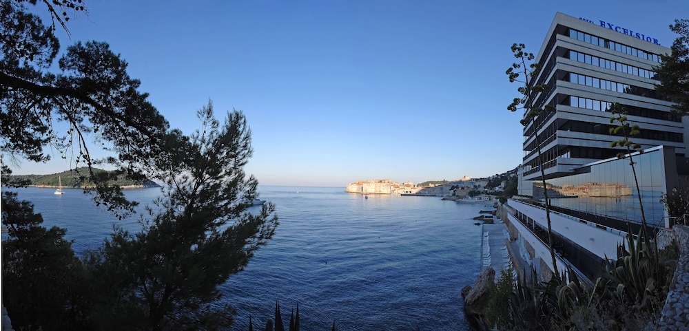 숙박 시설의 전망