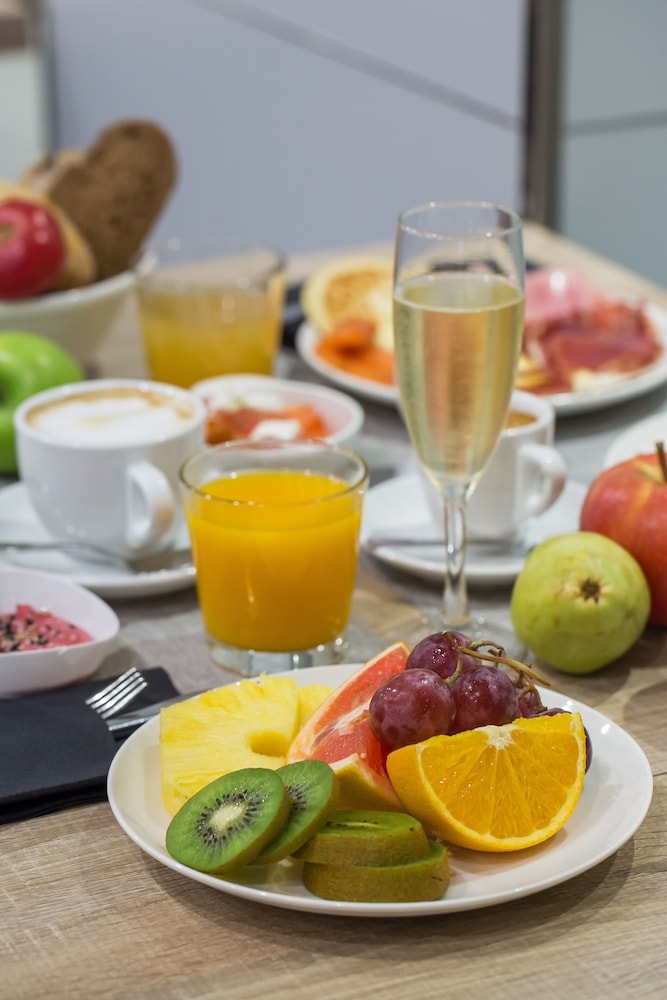 뷔페 아침 식사