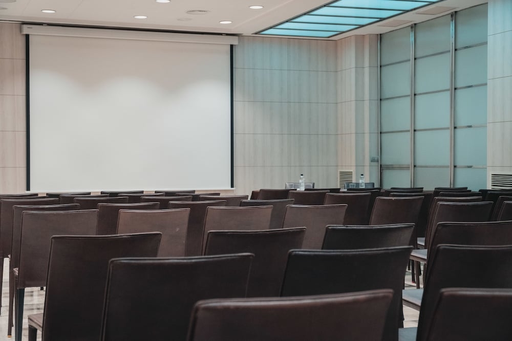 회의 시설