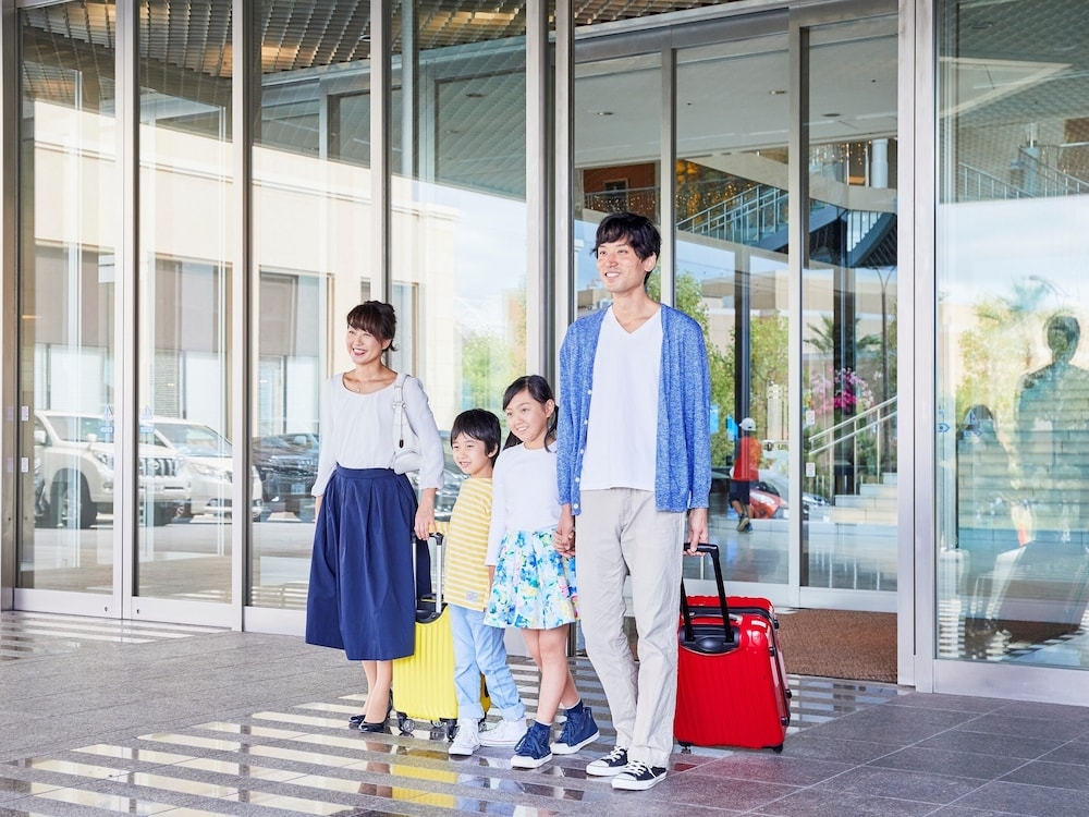 숙박 시설 입구