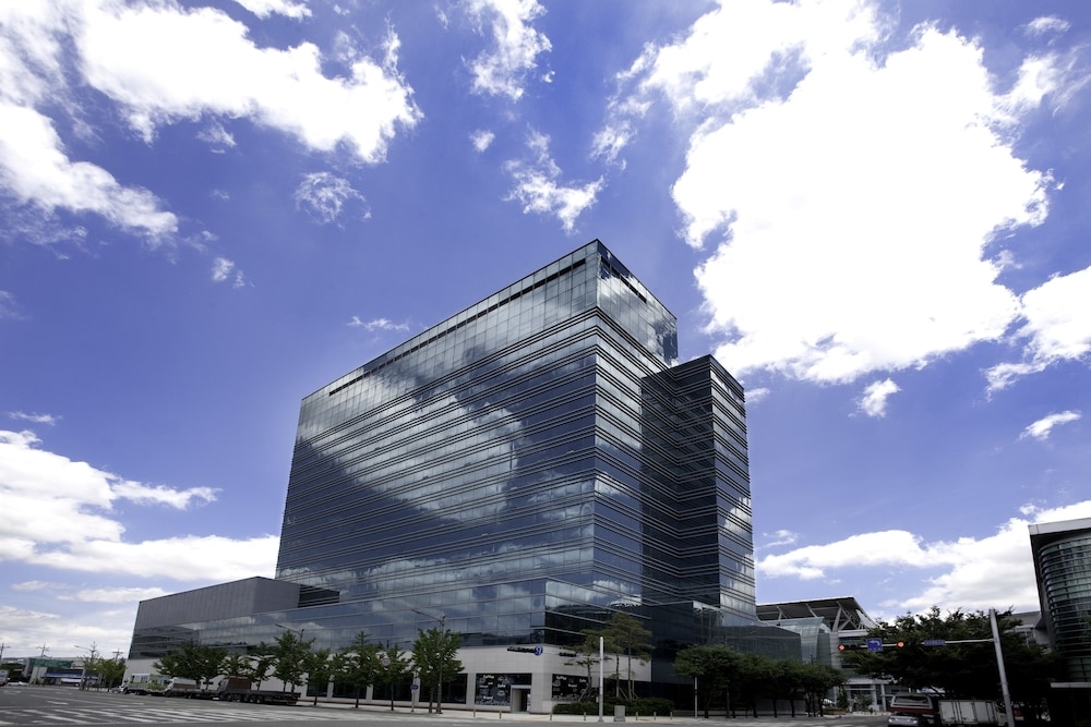 숙박 시설 정면