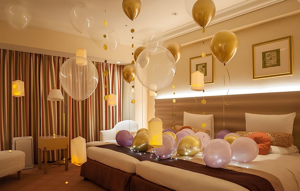 룸서비스 - 식사