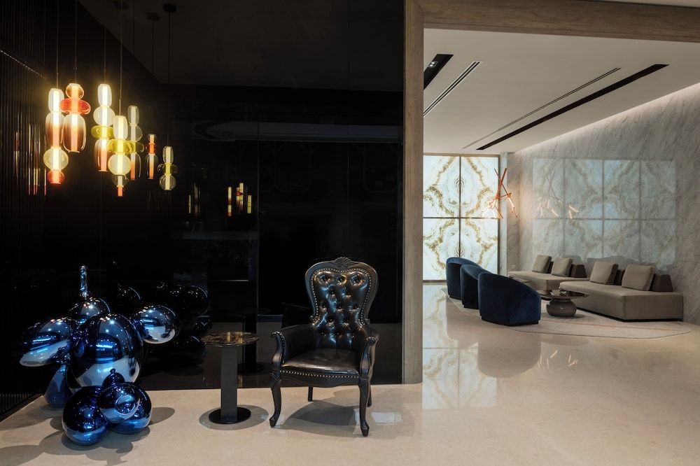 로비 좌석 공간