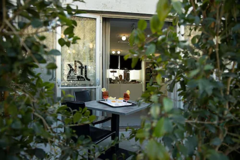 바(숙박 시설 내)