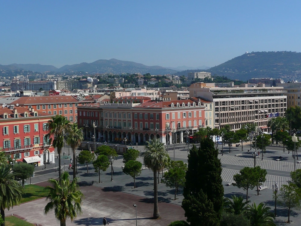 숙박 시설의 전망