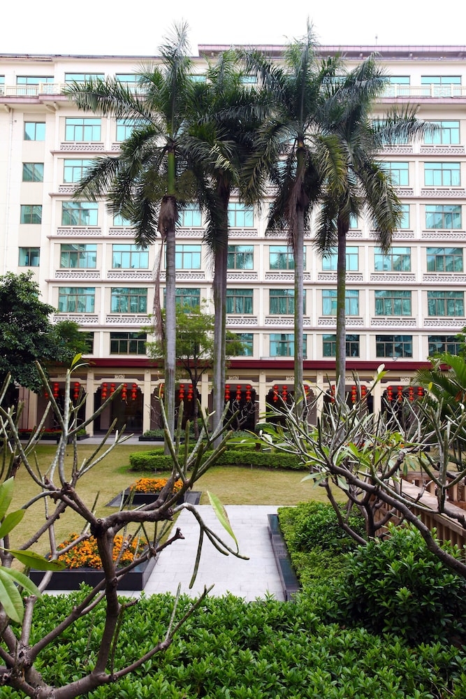 숙박 시설 정면