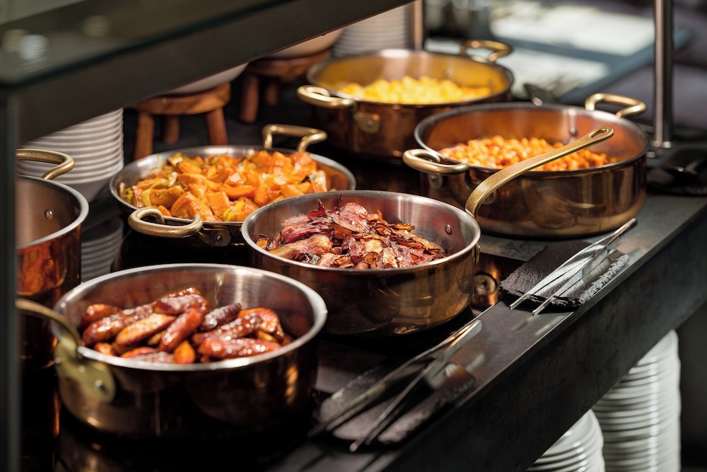 뷔페 아침 식사