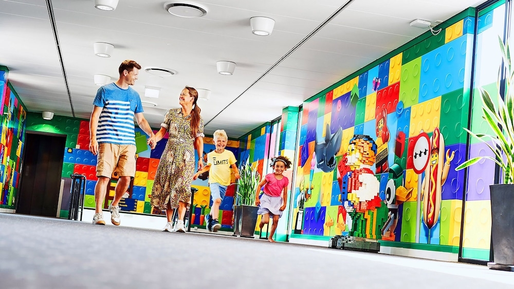 어린이 놀이 공간 - 실내