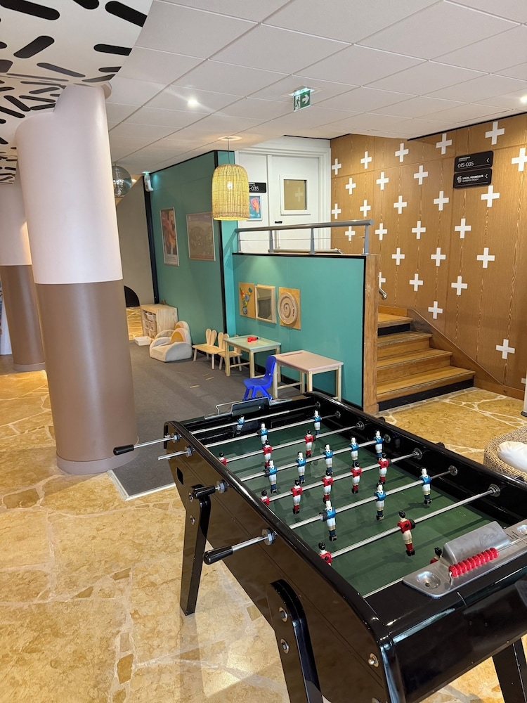 어린이 놀이 공간 - 실내