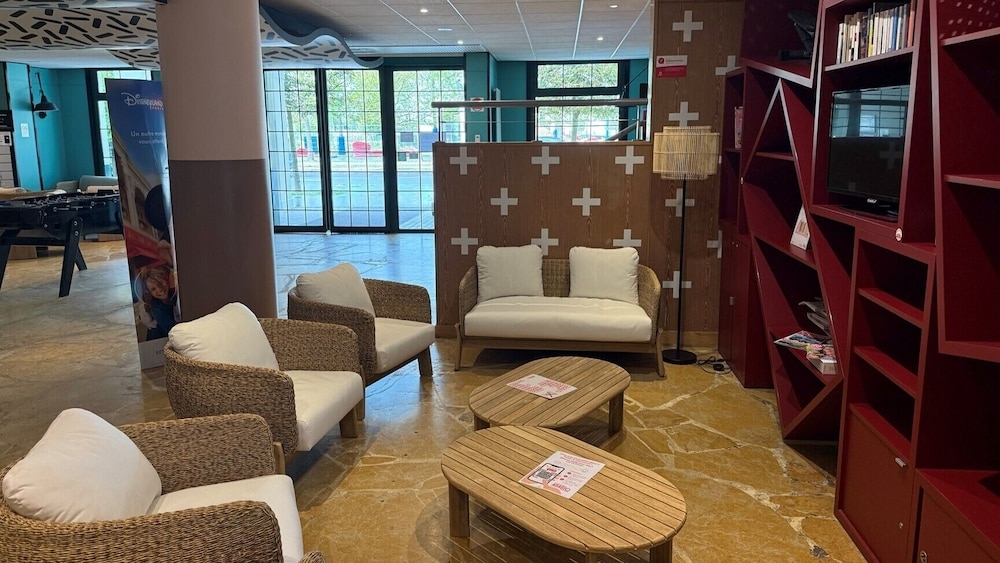 로비 좌석 공간