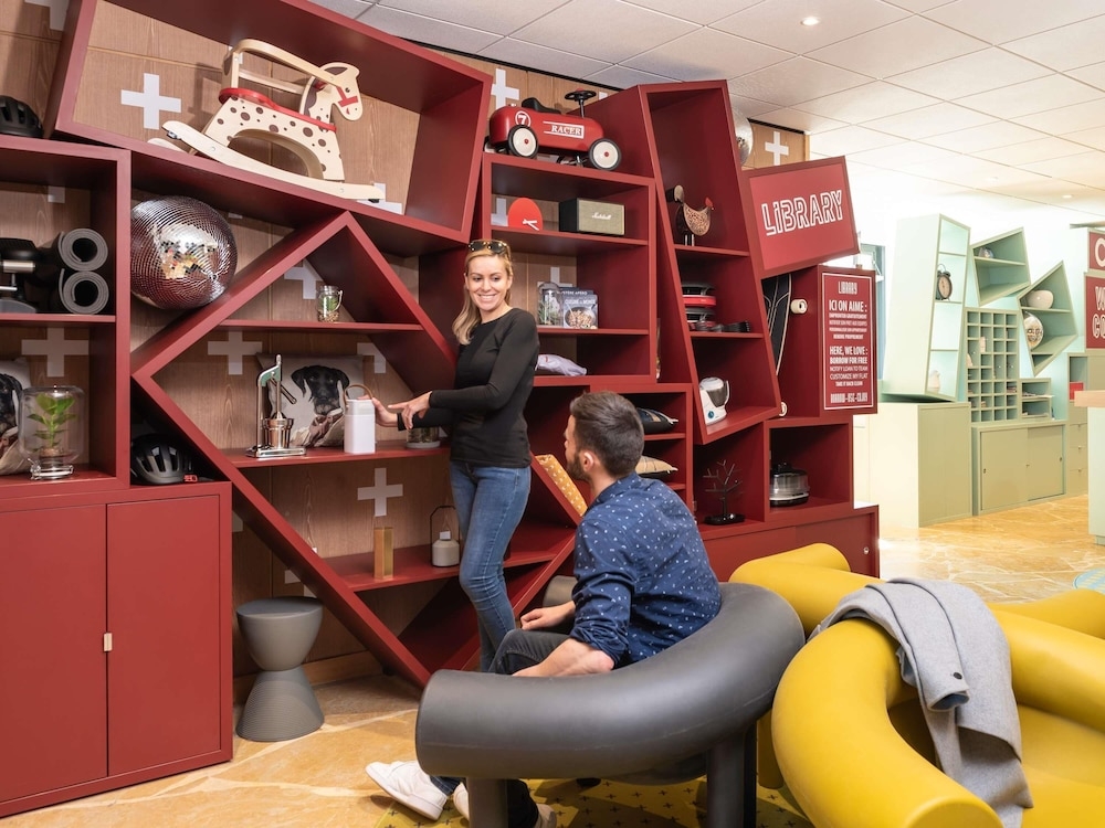 어린이 놀이 공간 - 실내