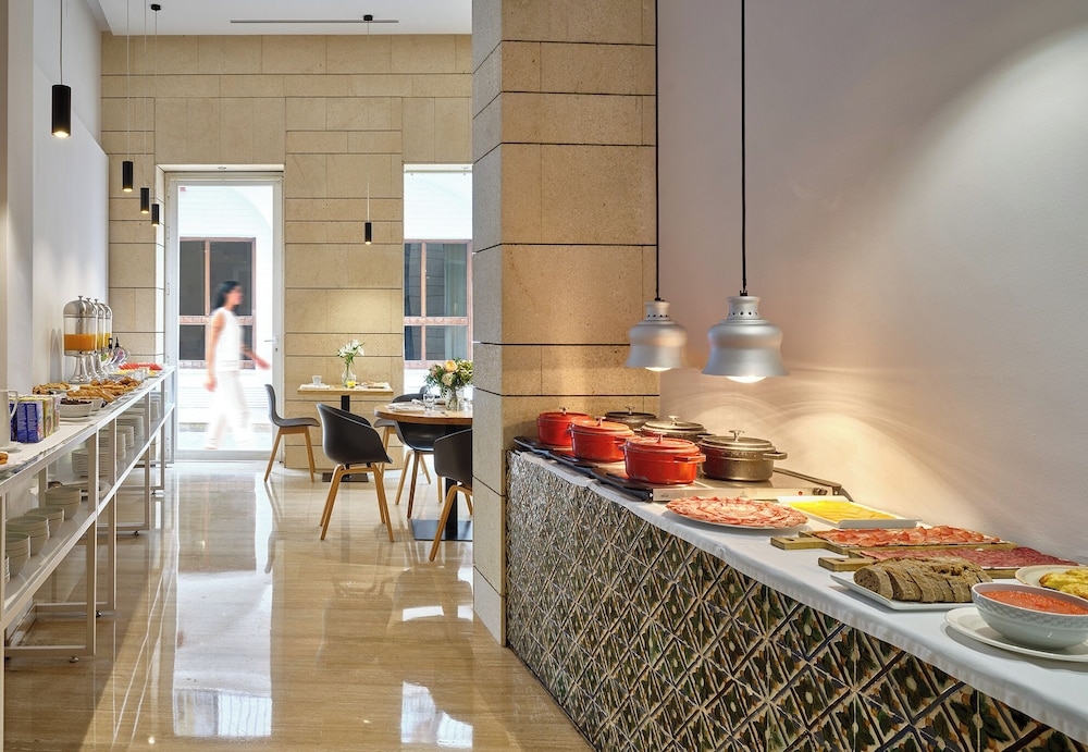 뷔페 아침 식사