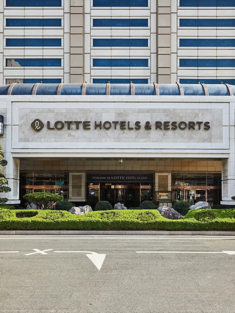 숙박 시설 정면