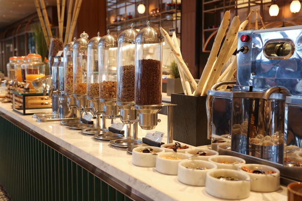 뷔페 아침 식사