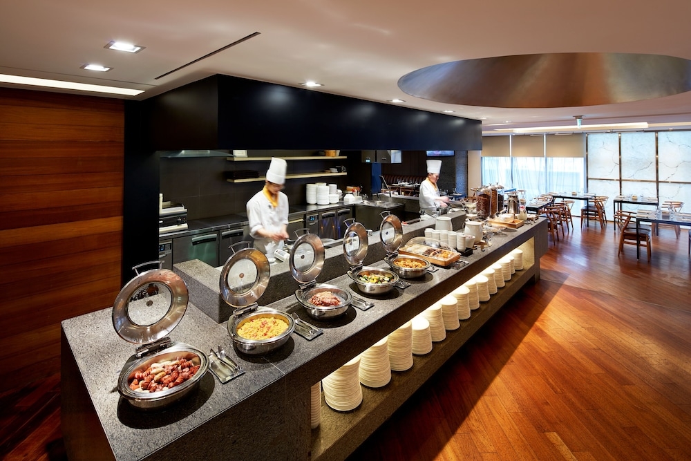 뷔페 아침 식사