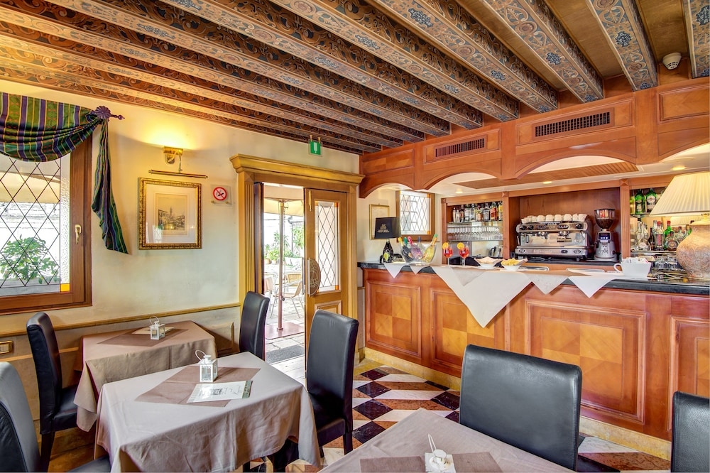 바(숙박 시설 내)