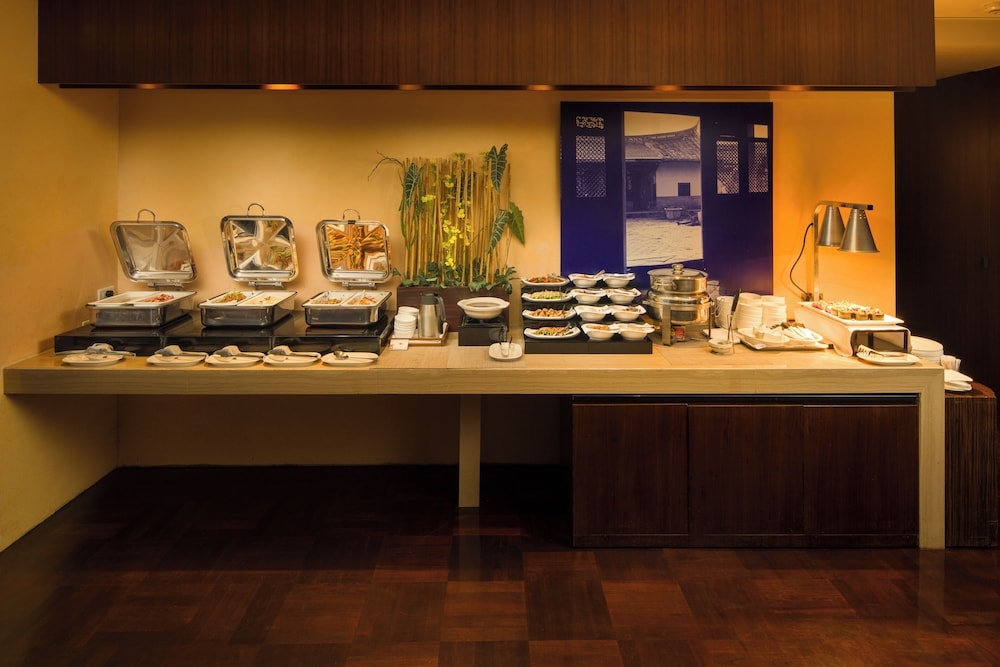 뷔페 아침 식사