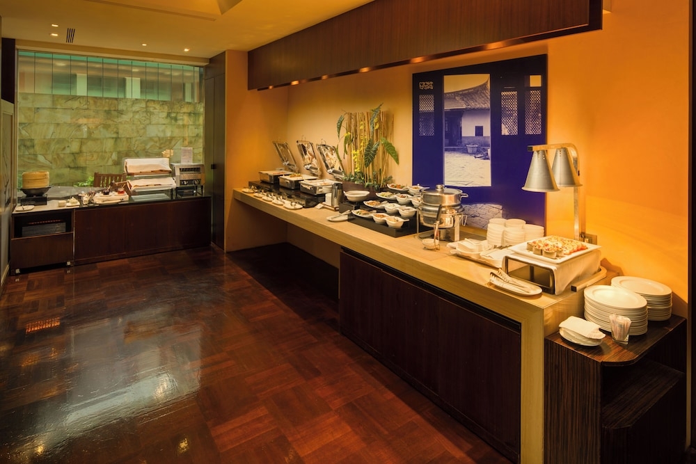 뷔페 아침 식사