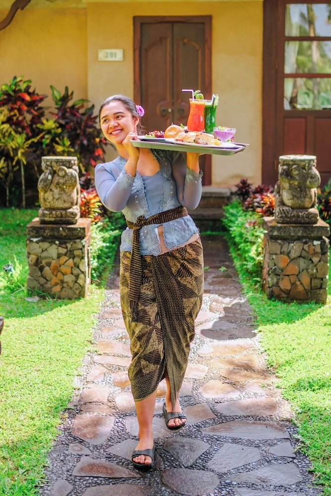 룸서비스 - 식사