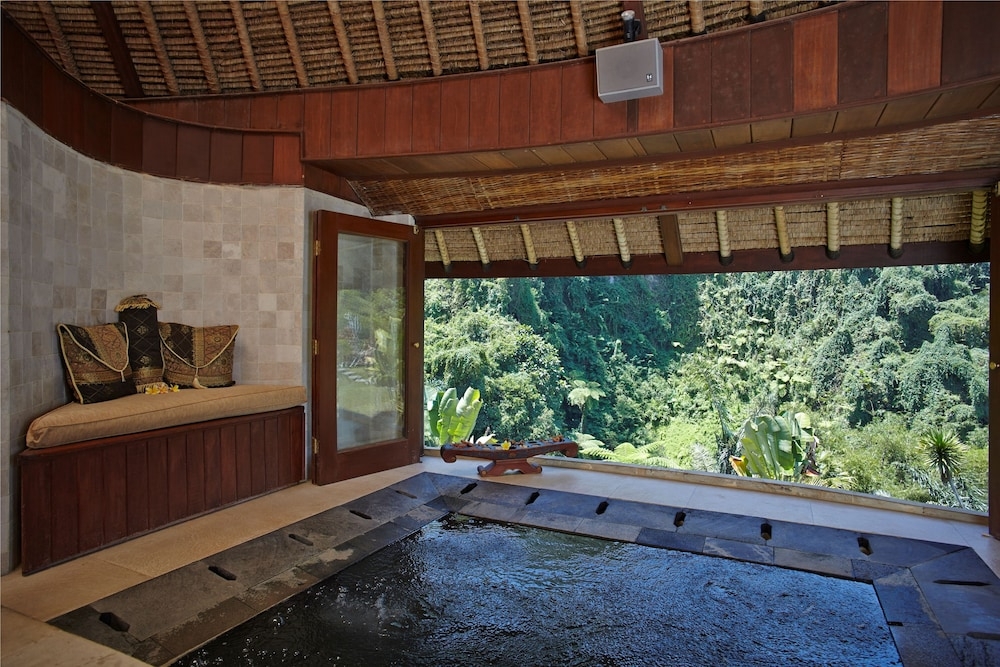 실내 스파 욕조