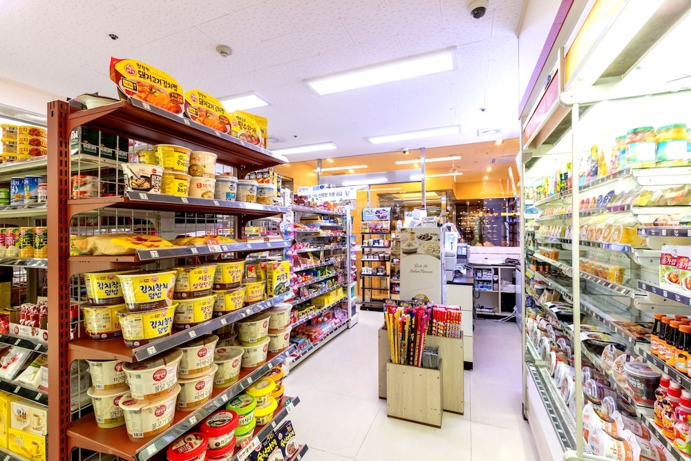 숙박 시설 내 편의 시설/서비스