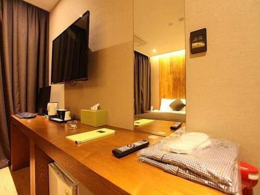 객실 내 편의 시설/서비스