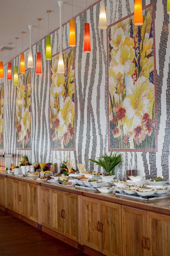 뷔페 아침 식사