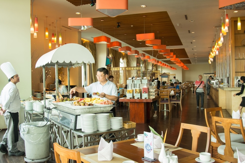 뷔페 아침 식사