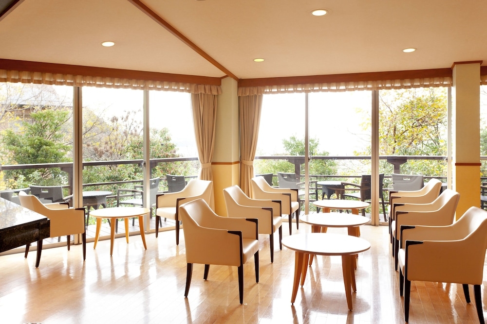 숙박 시설 내 편의 시설/서비스