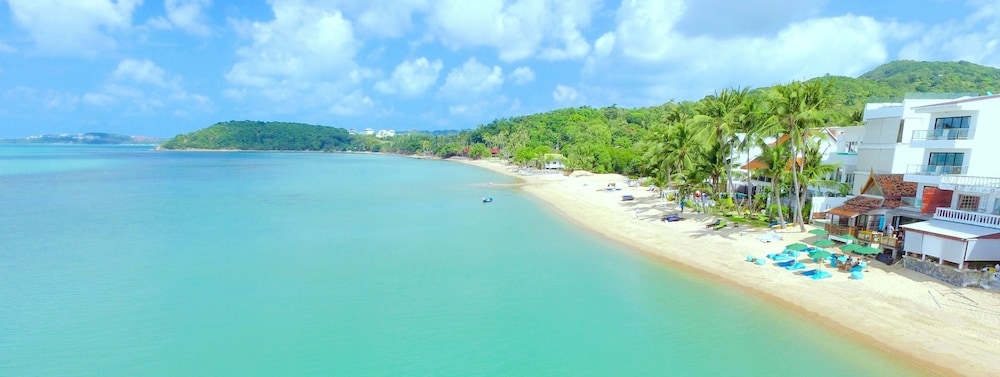 숙박 시설 정면