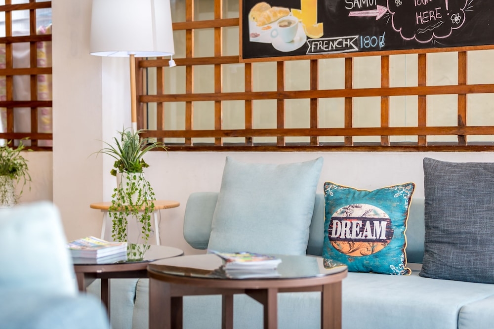 로비 좌석 공간