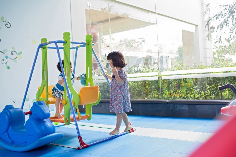 어린이 놀이 공간 - 실내