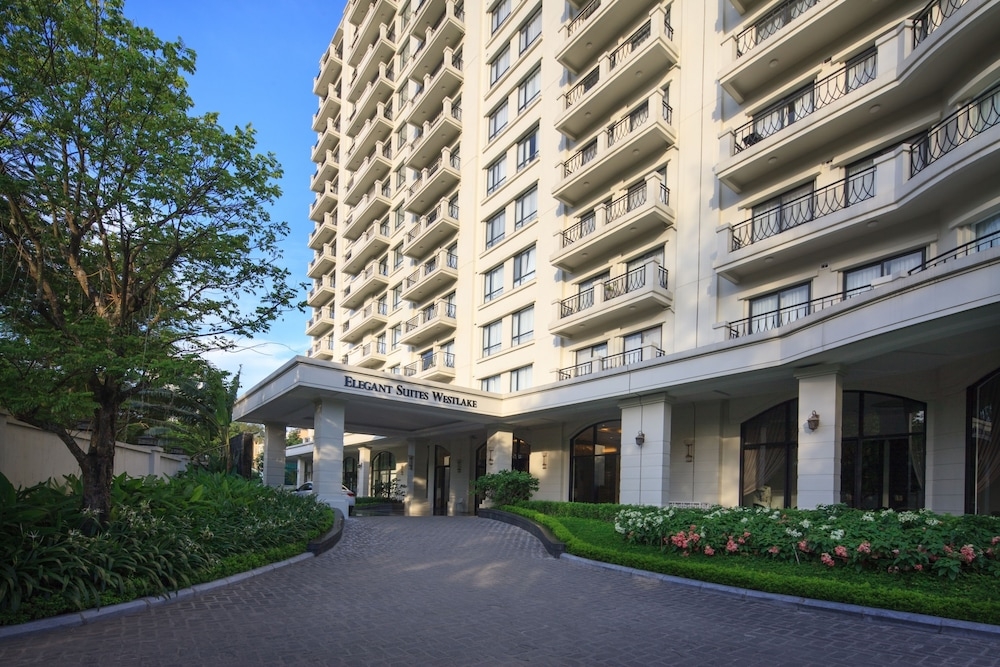 숙박 시설 입구