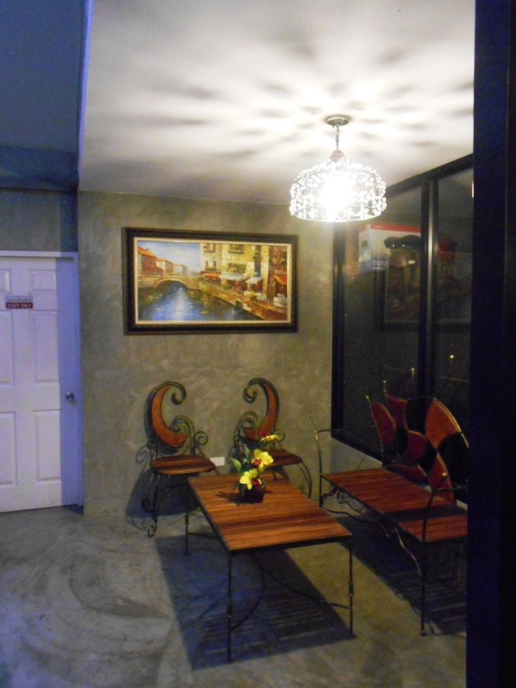 로비 좌석 공간